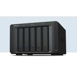 5-bay 3.5"/2.5" SATA...