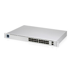 POE SWITCH: UniFi 24 port...